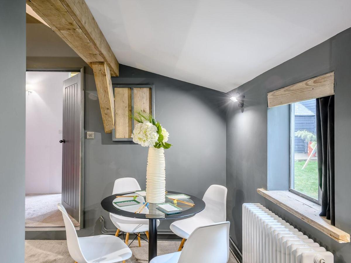 Вилла 1 Lamb Barn Saint Osyth Экстерьер фото